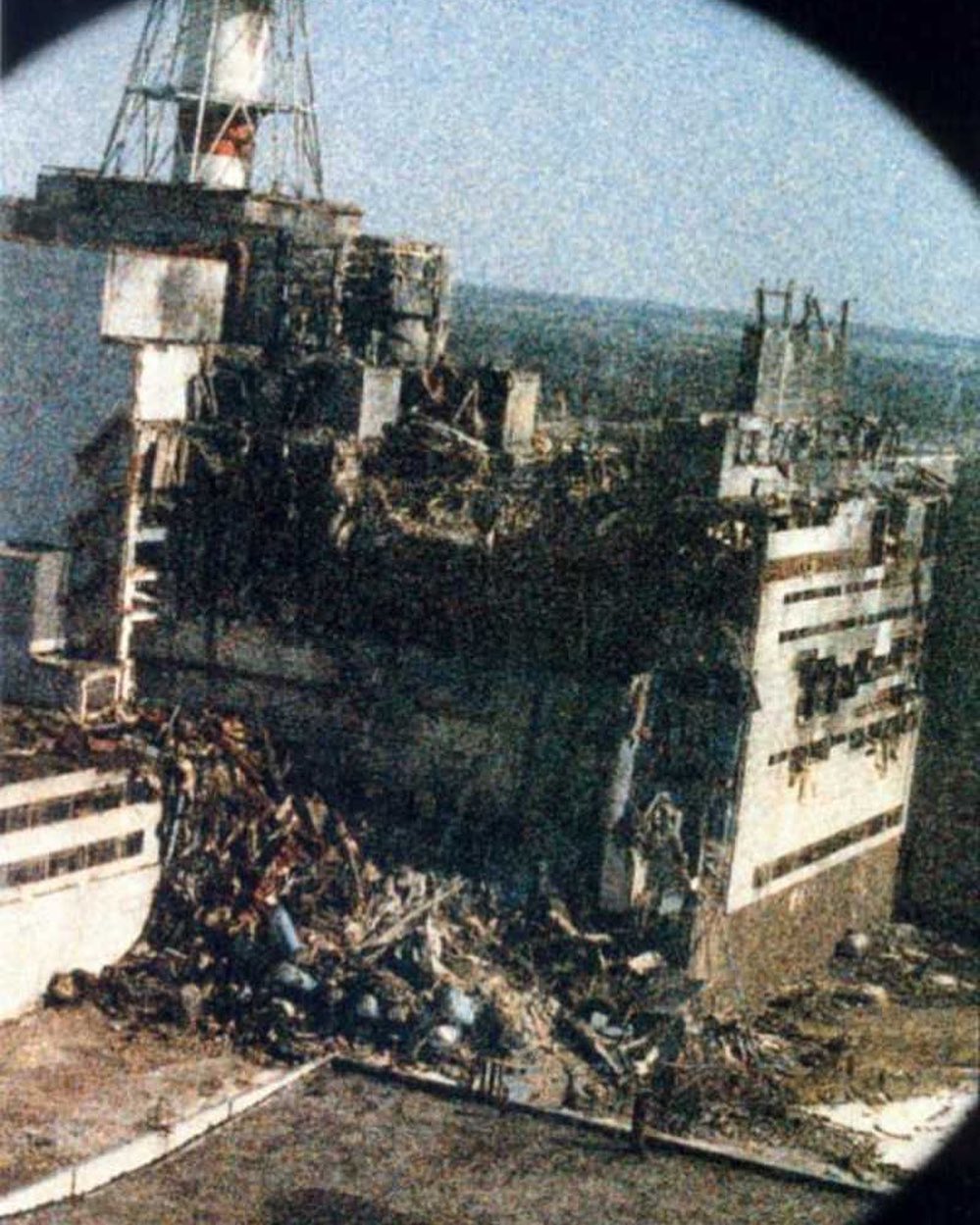 Что на самом деле происходило после взрыва на Чернобыльской АЭС (о чём умолчали в сериале)