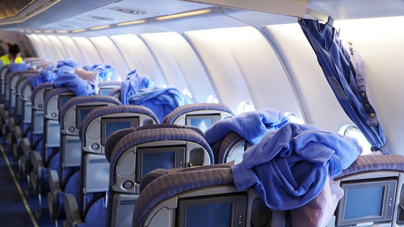 20 секретов от стюардесс, о которых знают не все пассажиры
